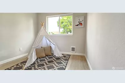 28 S Arizona Avenue, Tacoma, WA 98409 - Photo 12