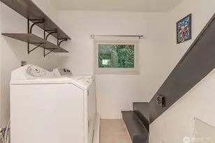 1549 Charleston Beach Rd W, Bremerton, WA 98312 - Photo 14