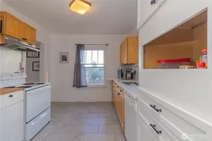 1549 Charleston Beach Rd W, Bremerton, WA 98312 - Photo 8