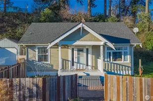 1549 Charleston Beach Rd W, Bremerton, WA 98312 - Photo 1