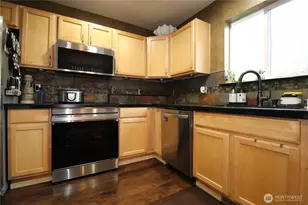 17211 Hound Dog Ln SW, Rochester, WA 98579 - Photo 16