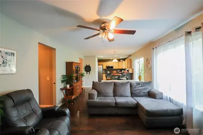 17211 Hound Dog Lane SW, Rochester, WA 98579 - Photo 12