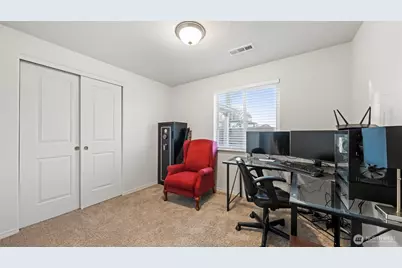 1029 W Sequoia Road, Moses Lake, WA 98837 - Photo 12