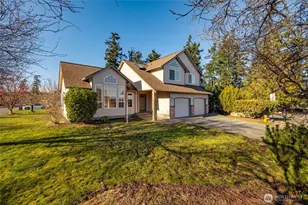 2419 SW Capital Dr, Oak Harbor, WA 98277 - Photo 34