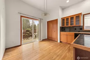 25022 235th Ct SE, Maple Valley, WA 98038 - Photo 16