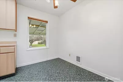 2938 Maple Street, Longview, WA 98632 - Photo 6