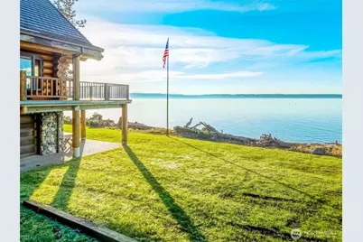 154 Rockaway Beach Lane, Camano Island, WA 98282 - Photo 2