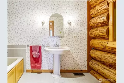 154 Rockaway Beach Lane, Camano Island, WA 98282 - Photo 24