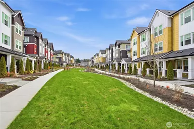 19244 NE 69th Circle #104, Redmond, WA 98052 - Photo 24