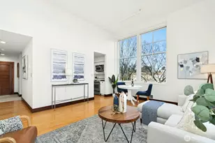 201 Galer St, Seattle, WA 98109 - Photo 14