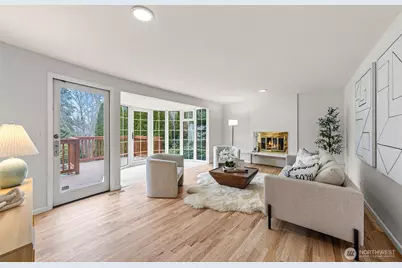 12412 NE 4th Place, Bellevue, WA 98005 - Photo 14