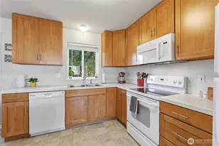 13631 51st Ave NE, Marysville, WA 98271 - Photo 6