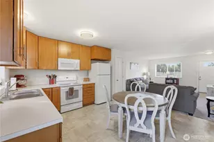 13631 51st Ave NE, Marysville, WA 98271 - Photo 8