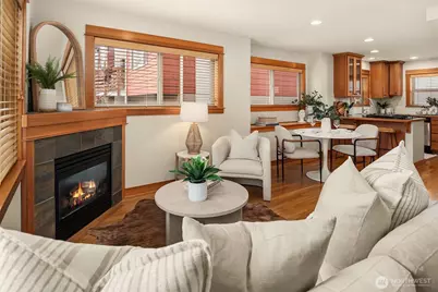 6537 34th Avenue SW, Seattle, WA 98126 - Photo 2