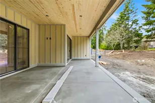 6709 254th St E, Graham, WA 98338 - Photo 12