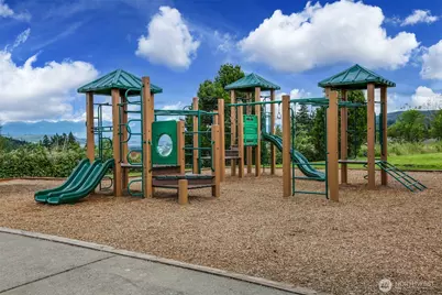 27135 SE 13th Street, Sammamish, WA 98075 - Photo 38