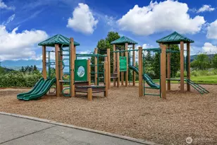 27135 SE 13th St, Sammamish, WA 98075 - Photo 38