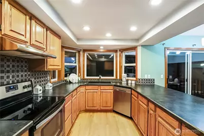 15121 Cedar Grove Road NE, Poulsbo, WA 98370 - Photo 6