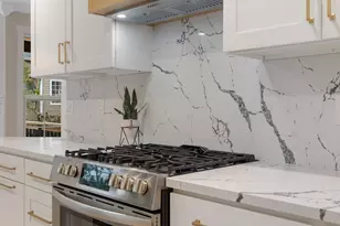 610 Logan Rd, Lynnwood, WA 98036 - Photo 14