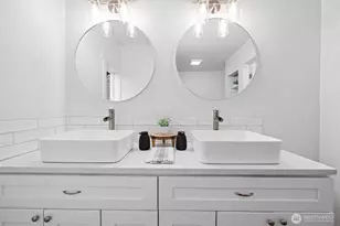 1490 Armstrong St, Raymond, WA 98577 - Photo 14