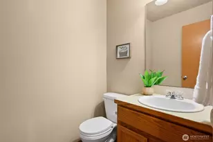 629 Shirehill St, Bremerton, WA 98310 - Photo 8