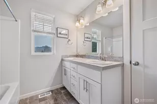 2021 Branch Creek Dr, Longview, WA 98632 - Photo 24