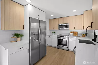 9021 12th Avenue SW, Seattle, WA 98106 - Photo 12