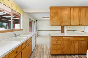 10434 59th Ave S, Seattle, WA 98178 - Photo 10