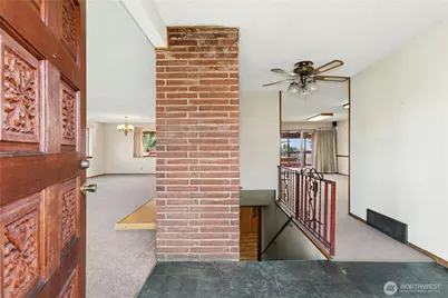 10434 59th Avenue S, Seattle, WA 98178 - Photo 4