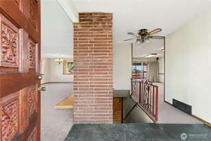 10434 59th Ave S, Seattle, WA 98178 - Photo 4