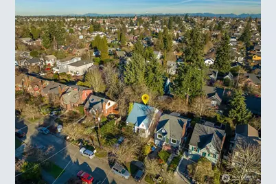 7332 9th Avenue NW, Seattle, WA 98117 - Photo 4