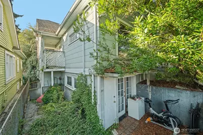 341 NE 51st Street, Seattle, WA 98105 - Photo 28