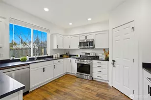 6811 37th Pl NE, Marysville, WA 98270 - Photo 12