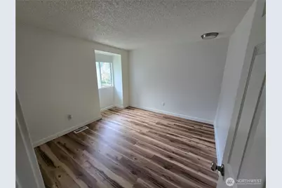 12209 12th Drive SE, Everett, WA 98208 - Photo 34