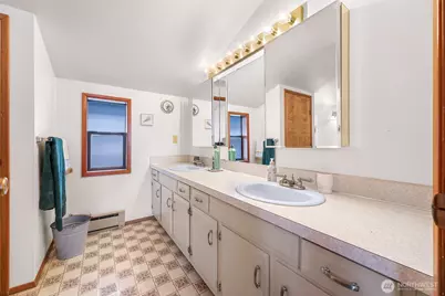 4877 Maple Lane, Ferndale, WA 98248 - Photo 14