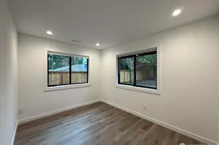 209 SW 132nd St, Burien, WA 98146 - Photo 14