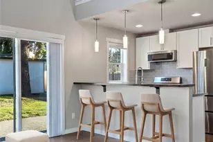 12757 Dayton Ave N, Seattle, WA 98133 - Photo 10