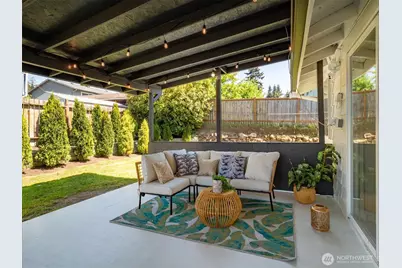 1929 201st Place SW, Lynnwood, WA 98036 - Photo 16