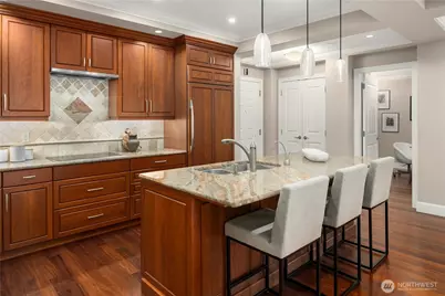 1185 Broadway E #5, Seattle, WA 98102 - Photo 18