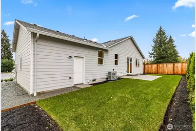 2227 124th Street SE, Everett, WA 98208 - Photo 14