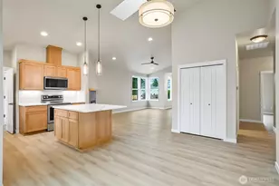 2227 124th St SE, Everett, WA 98208 - Photo 12
