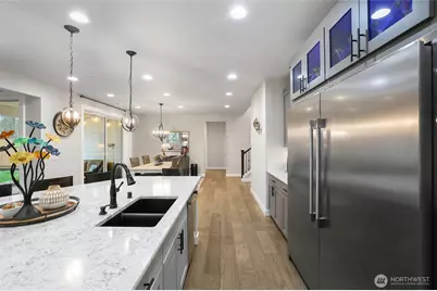 2403 12th Street Pl SW, Puyallup, WA 98373 - Photo 8