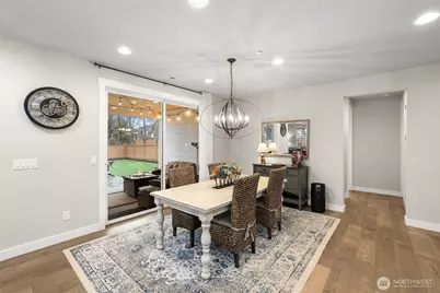 2403 12th Street Pl SW, Puyallup, WA 98373 - Photo 12