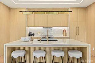 7358 33rd Ave NE, Seattle, WA 98115 - Photo 10