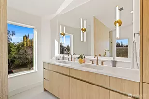 7358 33rd Ave NE, Seattle, WA 98115 - Photo 22