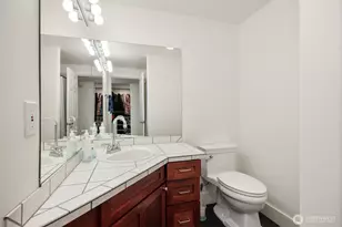 4003 Densmore Ave N, Seattle, WA 98103 - Photo 24