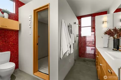 1527 E Howe Street, Seattle, WA 98112 - Photo 24