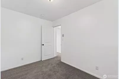 109 Barnes Street, Kelso, WA 98626 - Photo 16