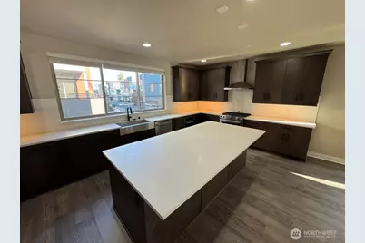 11403 117th Lane NE #6, Kirkland, WA 98034 - Photo 10