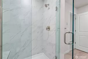 2121 N 148th St, Shoreline, WA 98133 - Photo 18